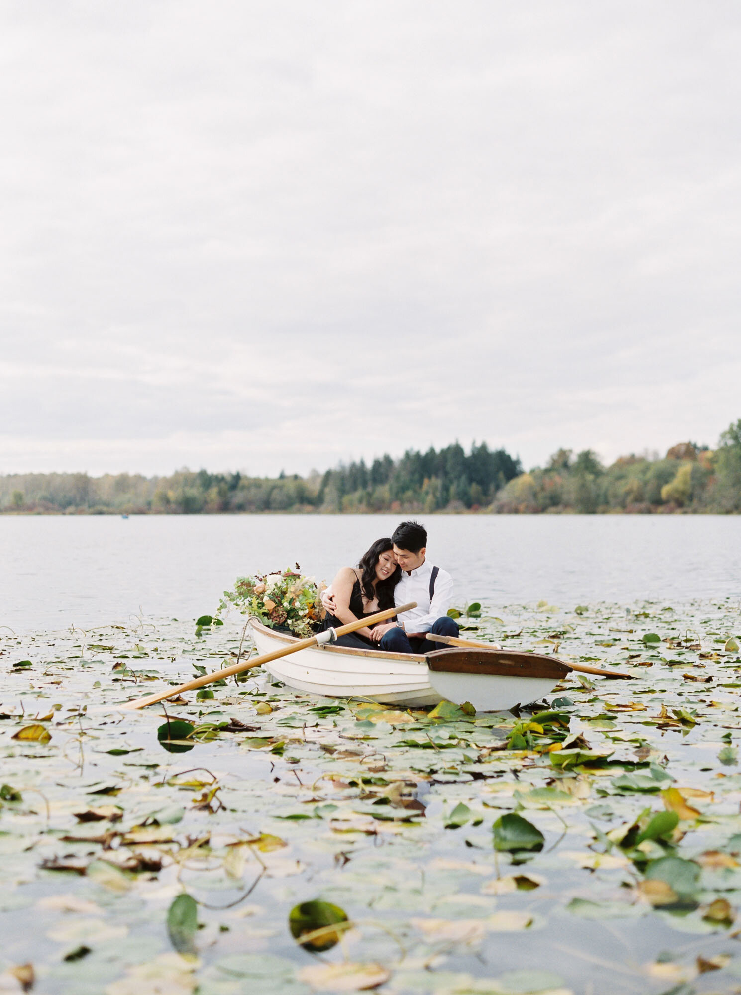 DeerLake+Boat+Engagement+Saminphotography+40.jpg