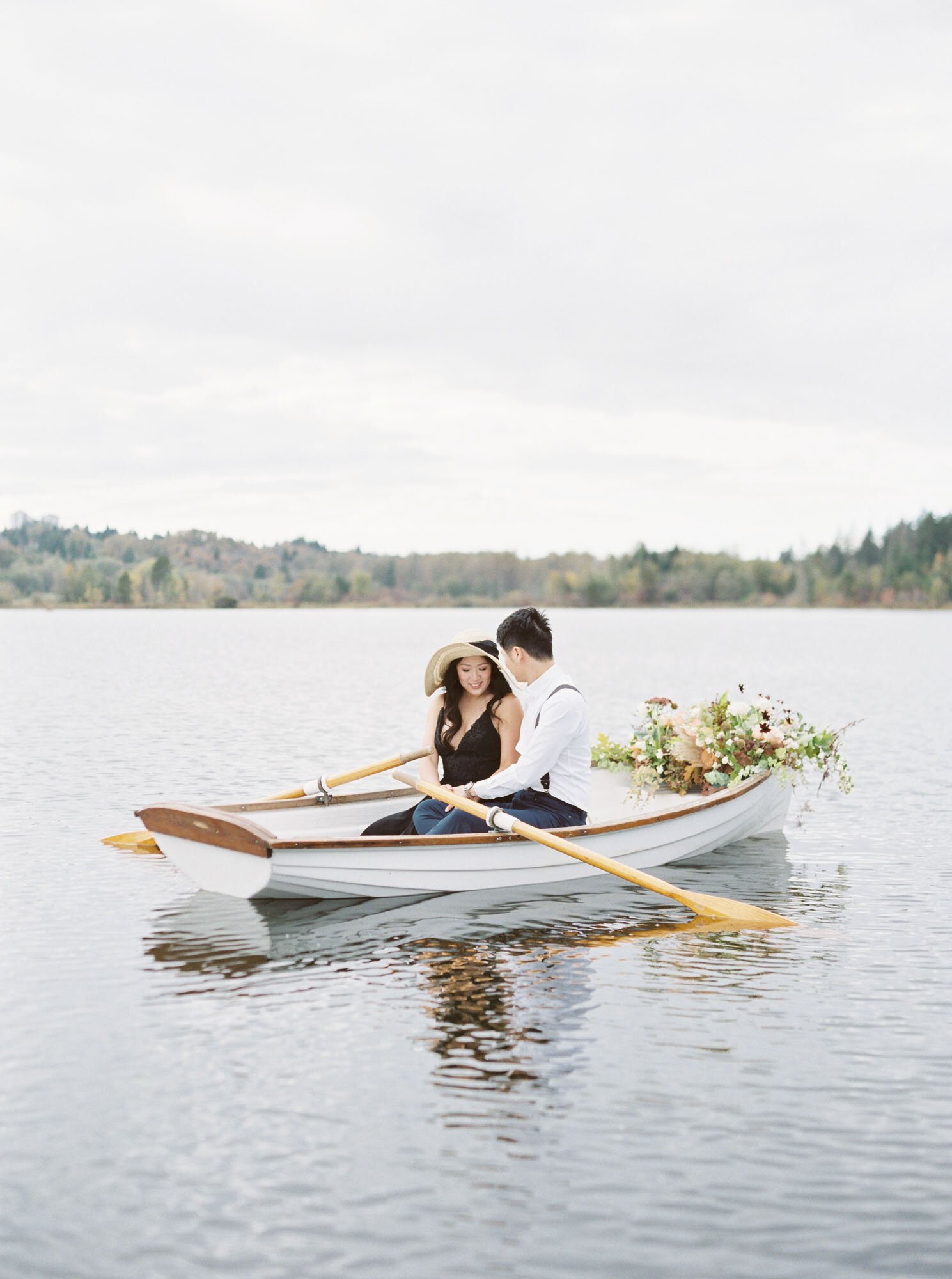 DeerLake+Boat+Engagement+Saminphotography+44.jpg