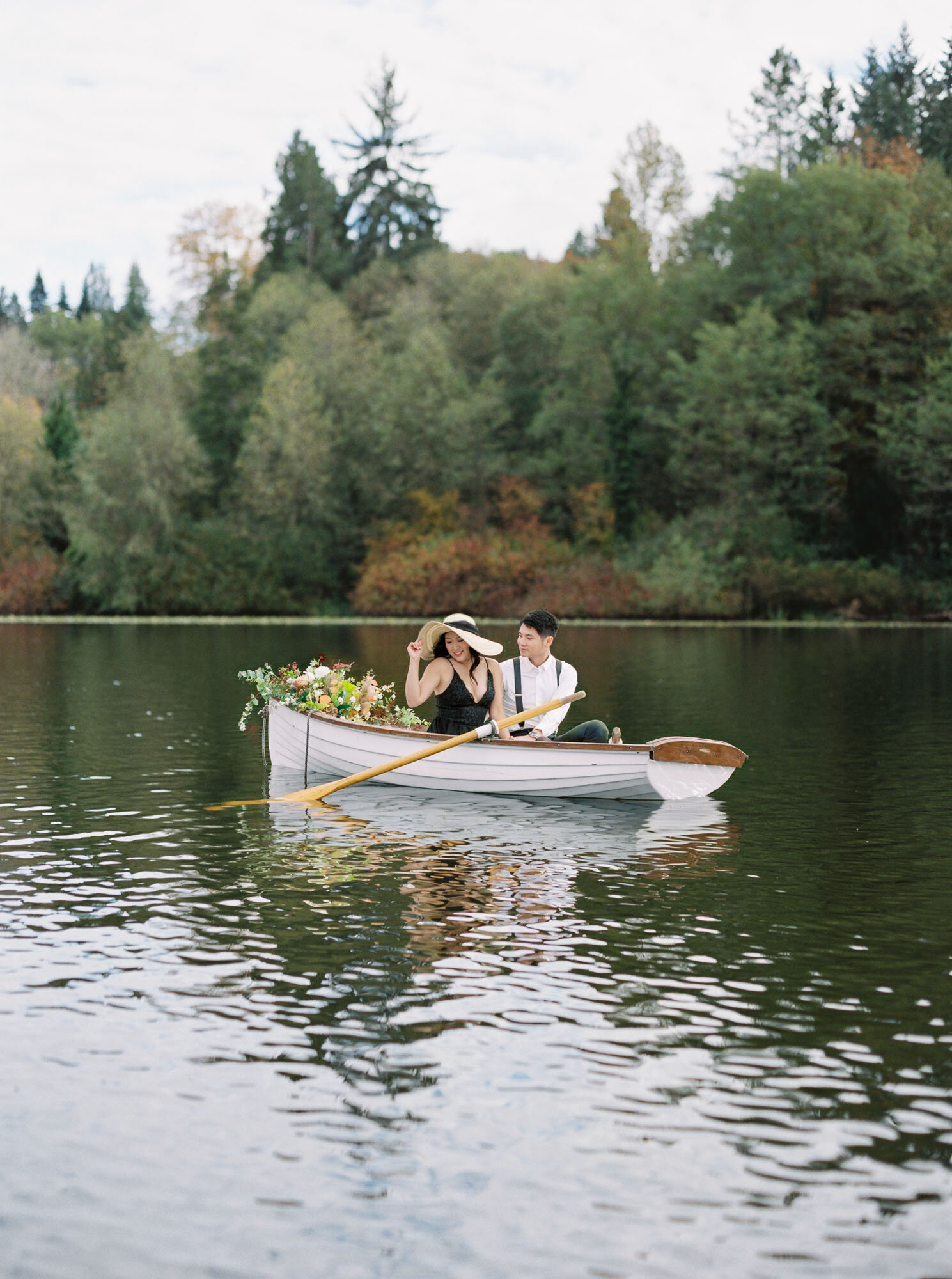 DeerLake+Boat+Engagement+Saminphotography+45.jpg